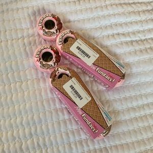 New Moxi Fundae Wheels 8-Pack Bubblegum Pink